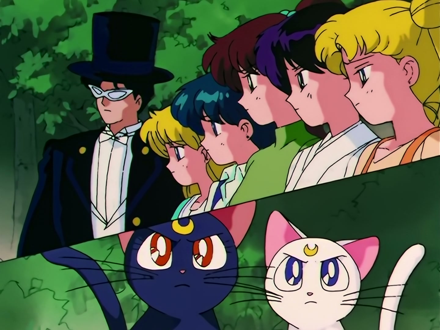 Sailor Moon Ep 90: Premonition of World's End? The Appearance of Mysterious New Guardians @ 00:22:04