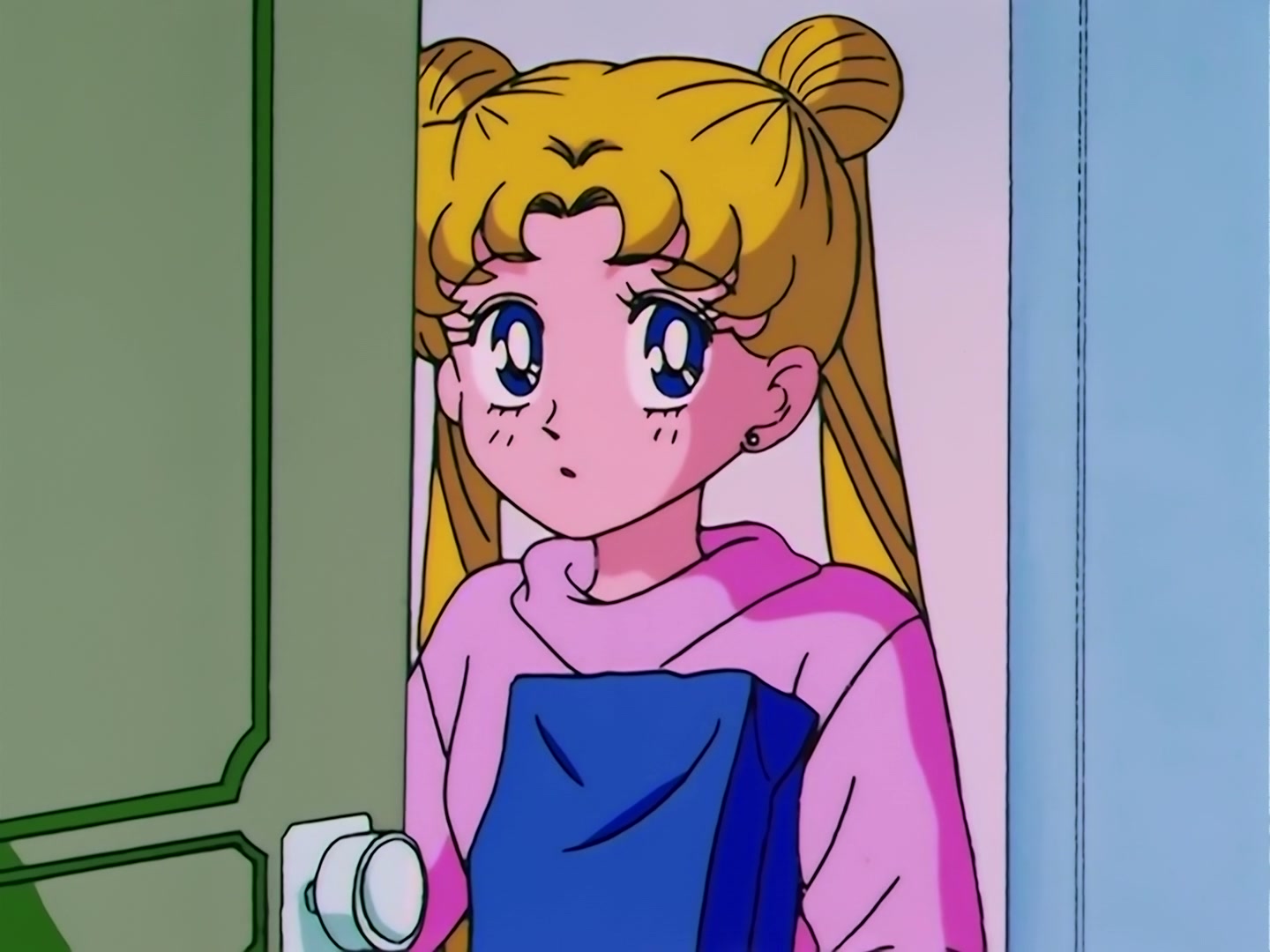 Sailor Moon Ep 93: Usagi's Idol! The Graceful Genius Michiru @ 00:02:26