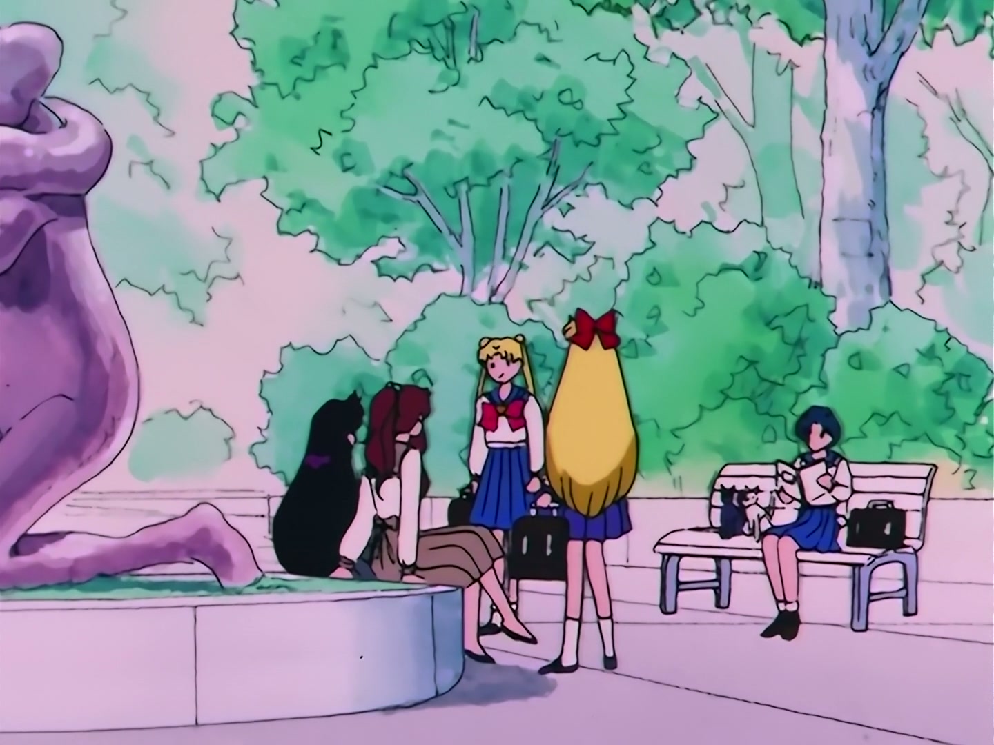 Sailor Moon Ep 93: Usagi's Idol! The Graceful Genius Michiru @ 00:03:57