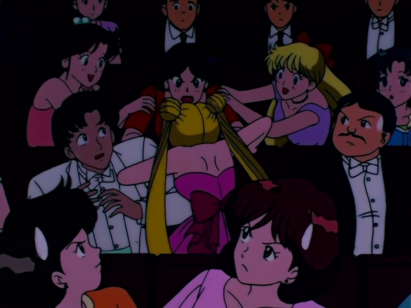 Sailor Moon Ep 93: Usagi's Idol! The Graceful Genius Michiru @ 00:14:29