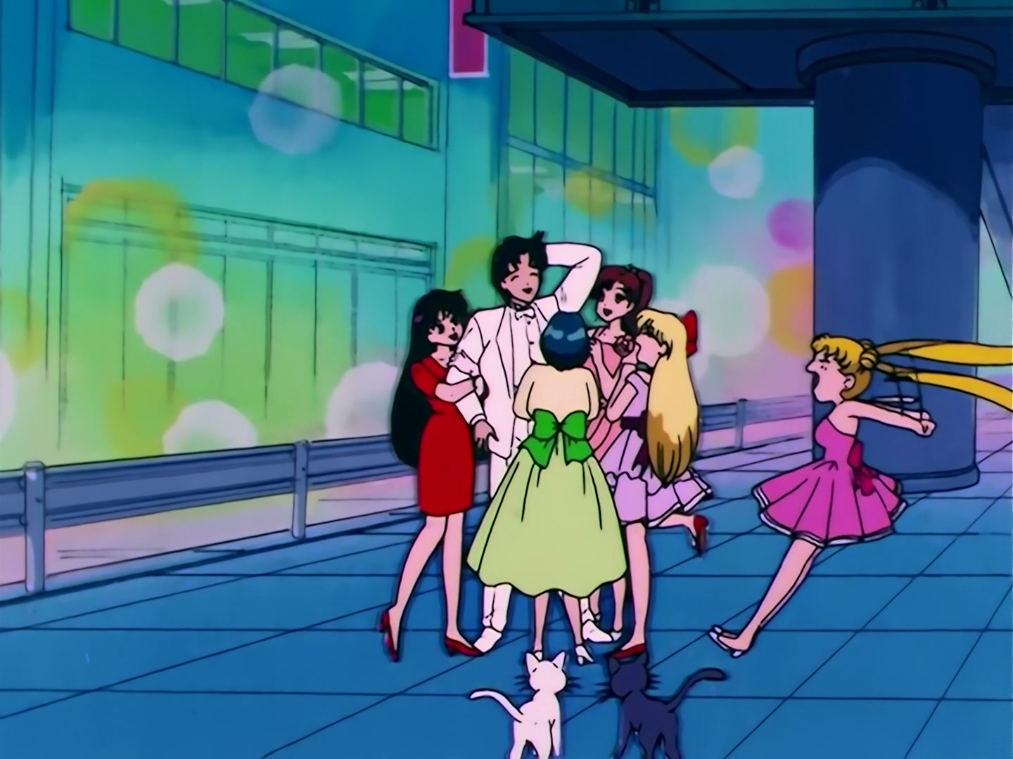 Sailor Moon Ep 93: Usagi's Idol! The Graceful Genius Michiru @ 00:21:56