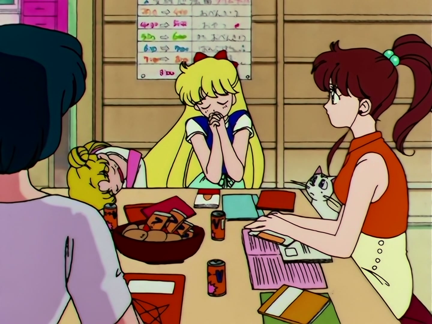 Sailor Moon Ep 100: I Want to Quit Being a Sailor Guardian: Minako's Dilemma @ 00:10:27