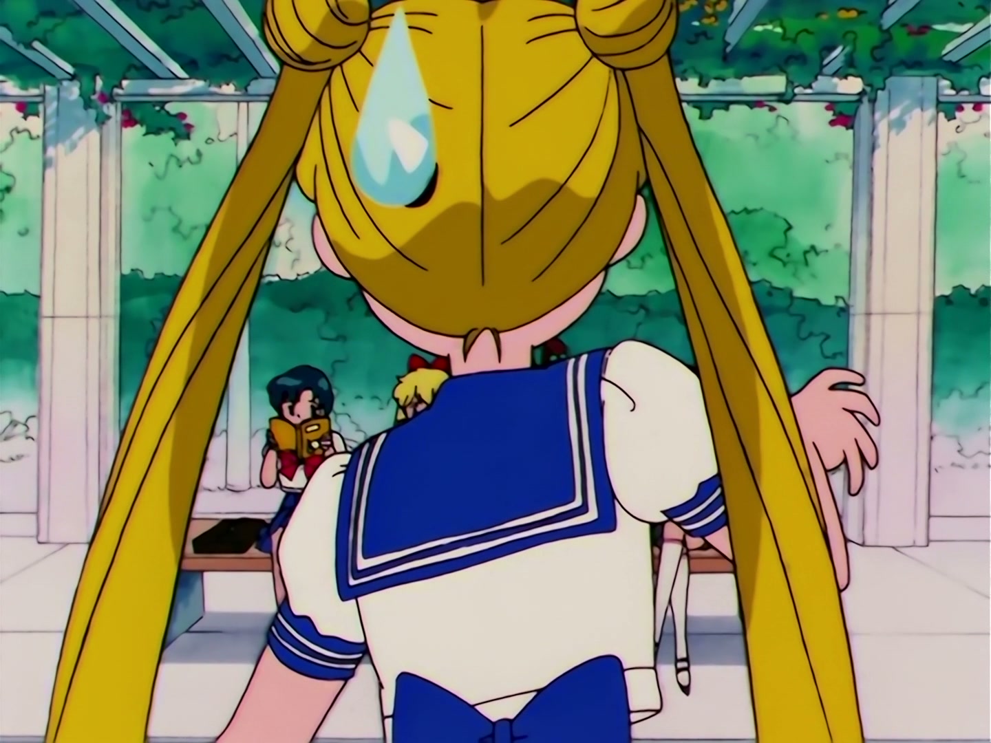 Sailor Moon Ep 101: Usagi in Tears! A Glass Slipper for My Birthday @ 00:03:26