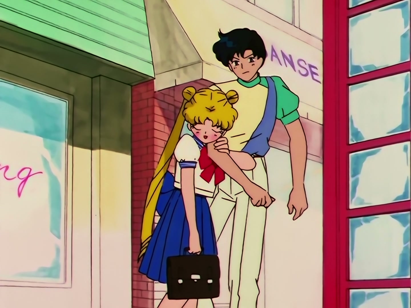 Sailor Moon Ep 101: Usagi in Tears! A Glass Slipper for My Birthday @ 00:05:19