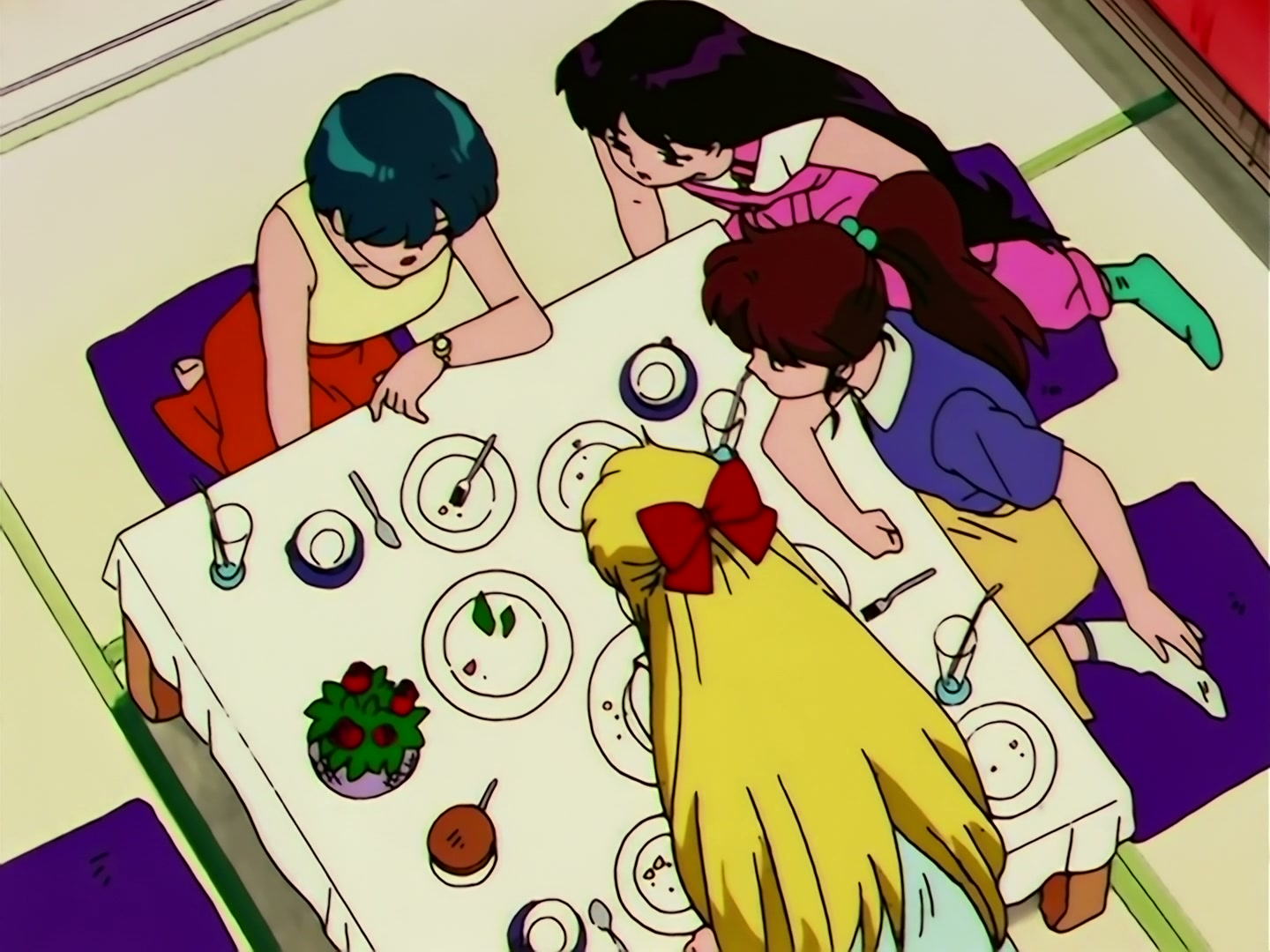 Sailor Moon Ep 101: Usagi in Tears! A Glass Slipper for My Birthday @ 00:19:20