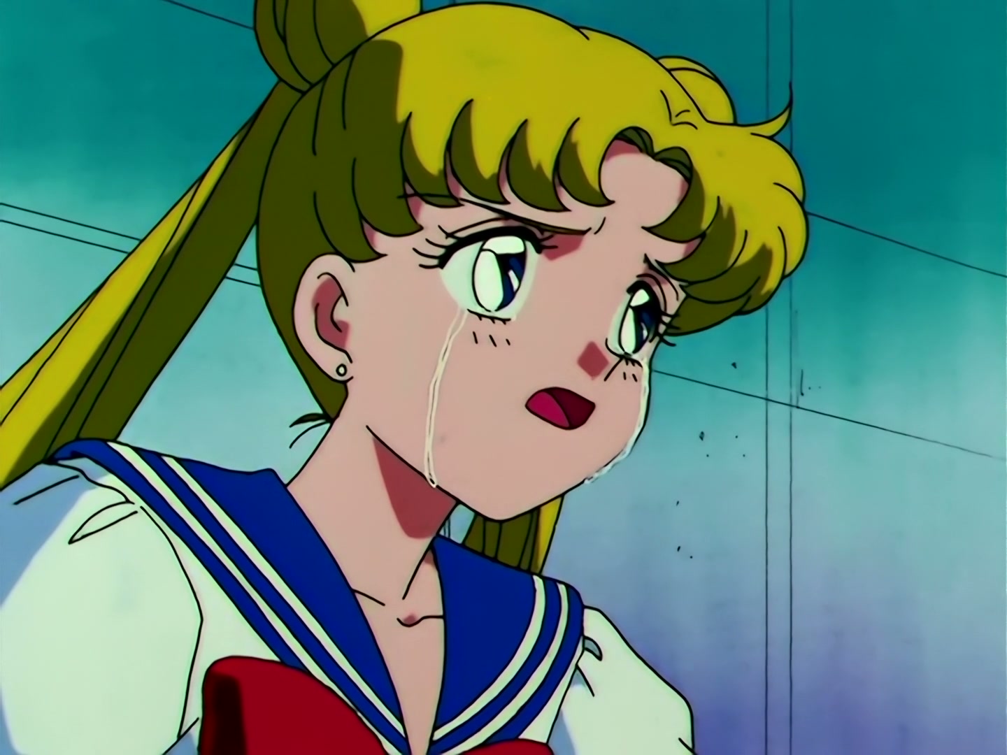 Sailor Moon Ep 102: The Stolen Pure Heart: Usagi's Crisis @ 00:02:04