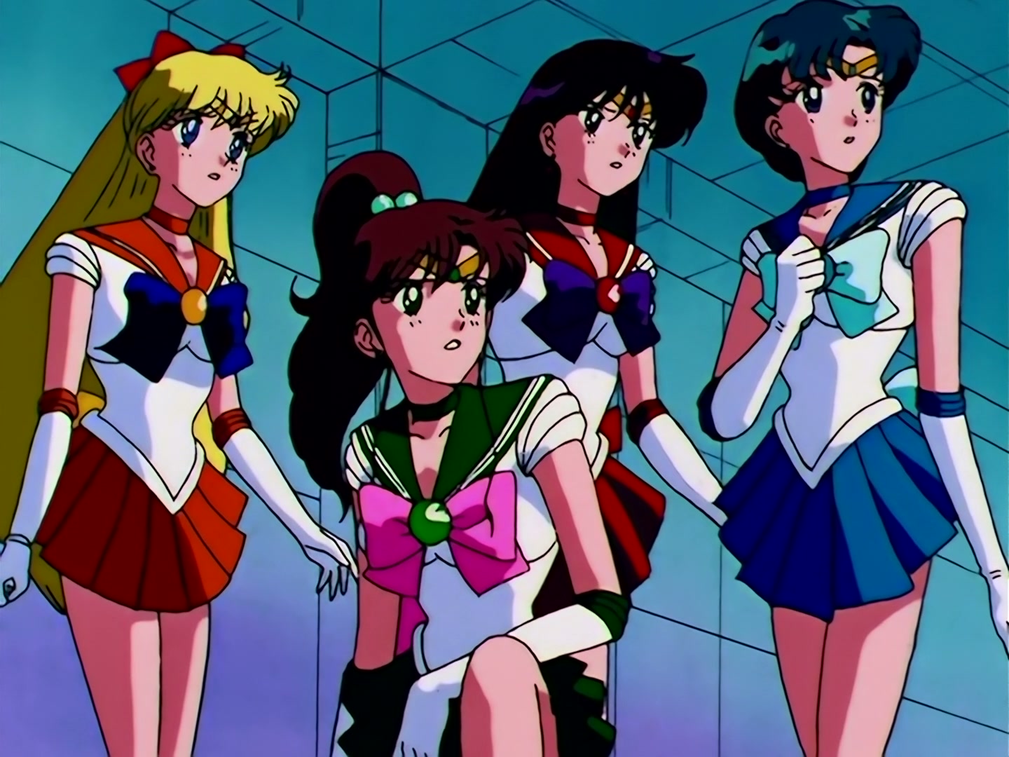 Sailor Moon Ep 102: The Stolen Pure Heart: Usagi's Crisis @ 00:03:22