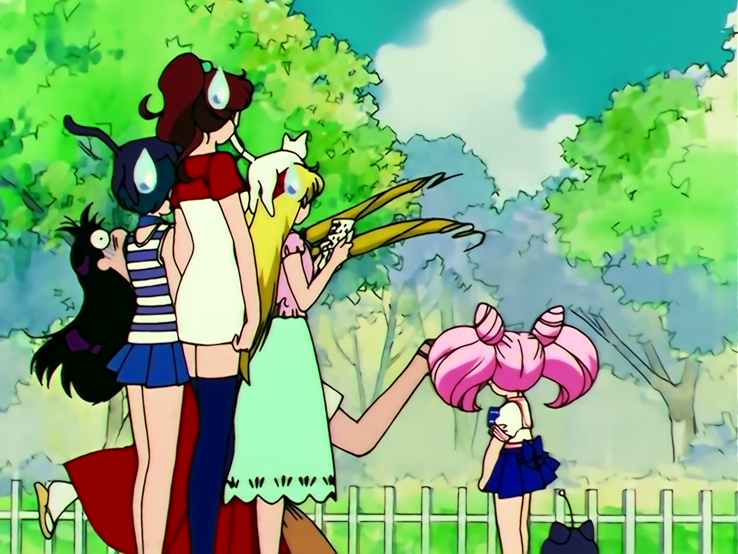 Sailor Moon Ep 104: Making New Friends: Chibi Moon's Adventure @ 00:03:35