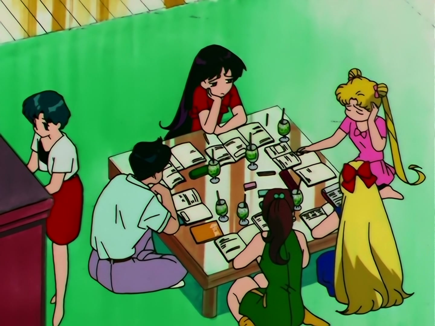 Sailor Moon Ep 108: Usagi's Dance, in Time to a Waltz @ 00:02:13