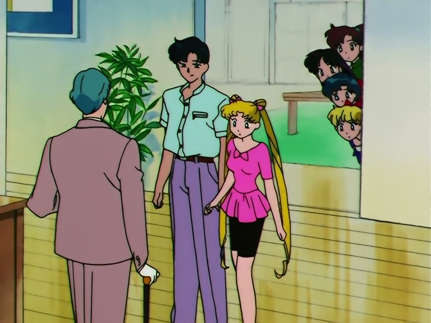 Sailor Moon Ep 108: Usagi's Dance, in Time to a Waltz @ 00:04:01