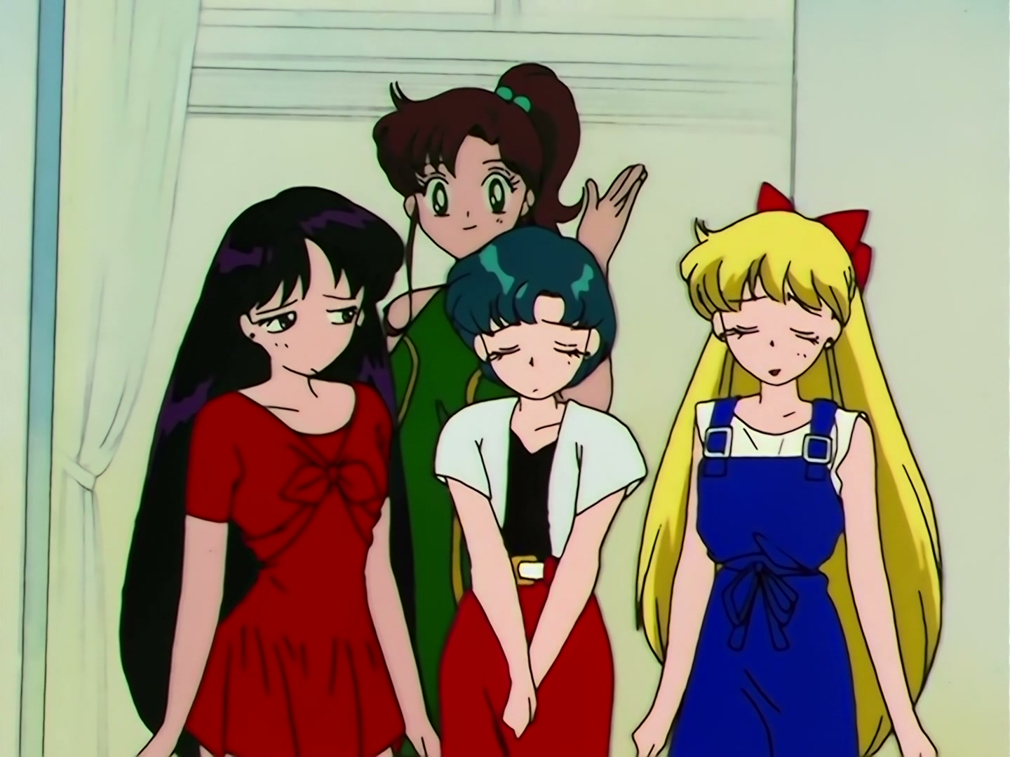 Sailor Moon Ep 108: Usagi's Dance, in Time to a Waltz @ 00:04:10