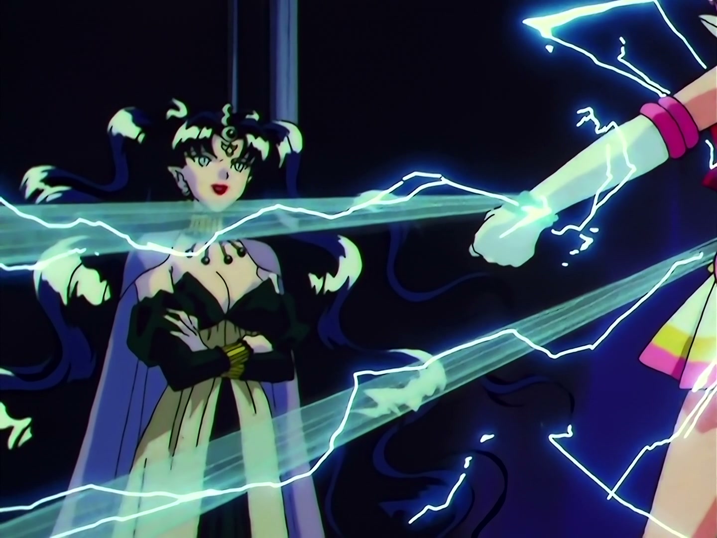 Sailor Moon Ep 163: Labyrinth of Mirrors: Chibi Moon Captured @ 00:08:46
