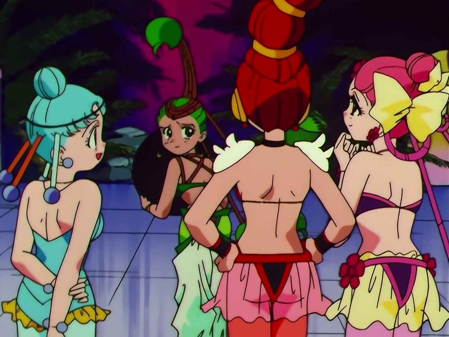 Sailor Moon Ep 163: Labyrinth of Mirrors: Chibi Moon Captured @ 00:10:37