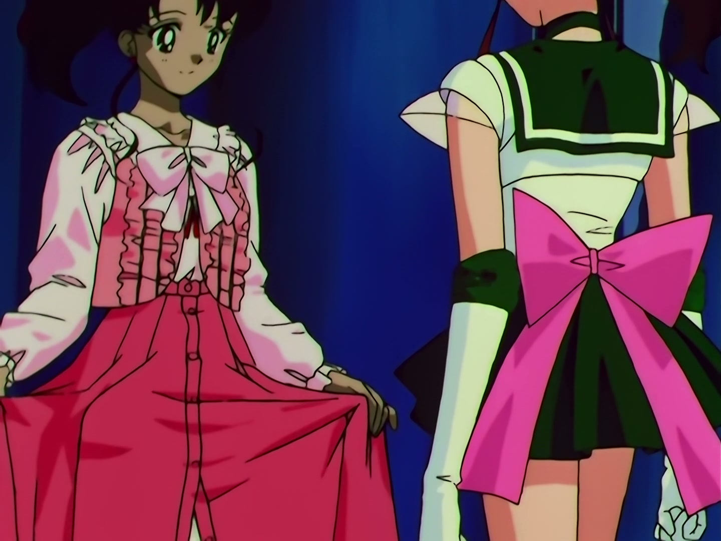 Sailor Moon Ep 163: Labyrinth of Mirrors: Chibi Moon Captured @ 00:13:33