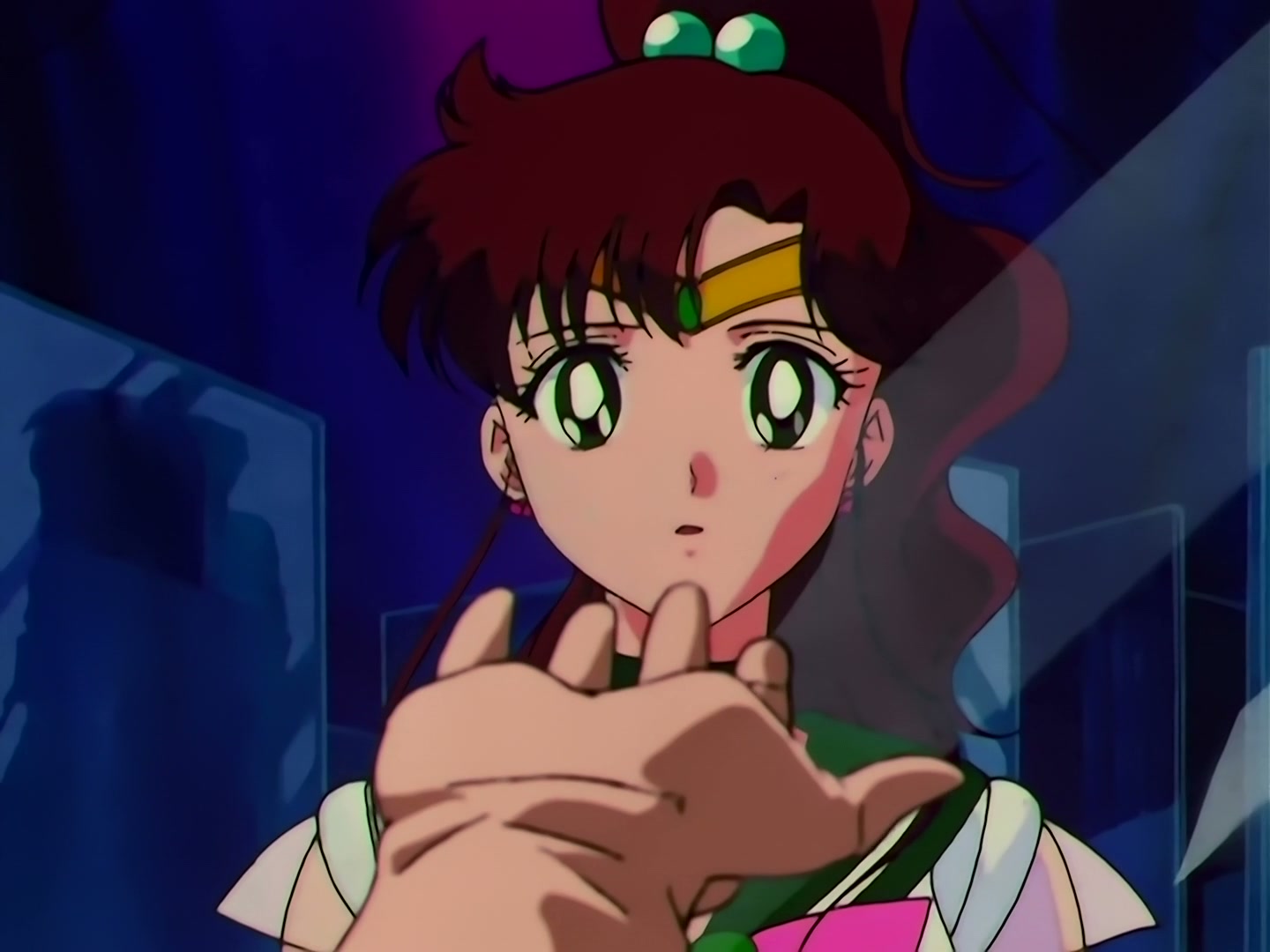 Sailor Moon Ep 163: Labyrinth of Mirrors: Chibi Moon Captured @ 00:13:50