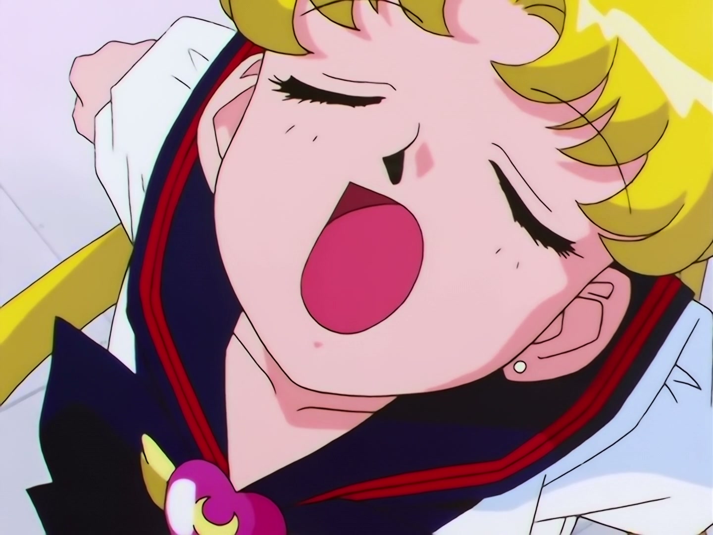 Sailor Moon Ep 167: The Flower of Nightmares Scatters! The Queen of Darkness Returns @ 00:03:38