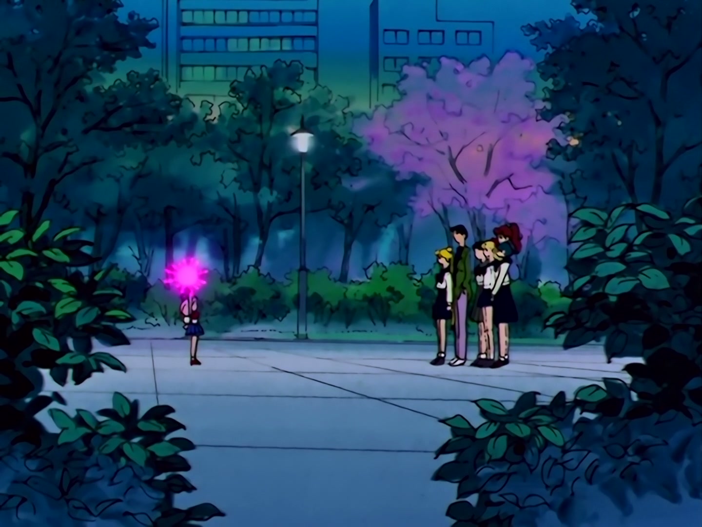 Sailor Moon Ep 167: The Flower of Nightmares Scatters! The Queen of Darkness Returns @ 00:07:25