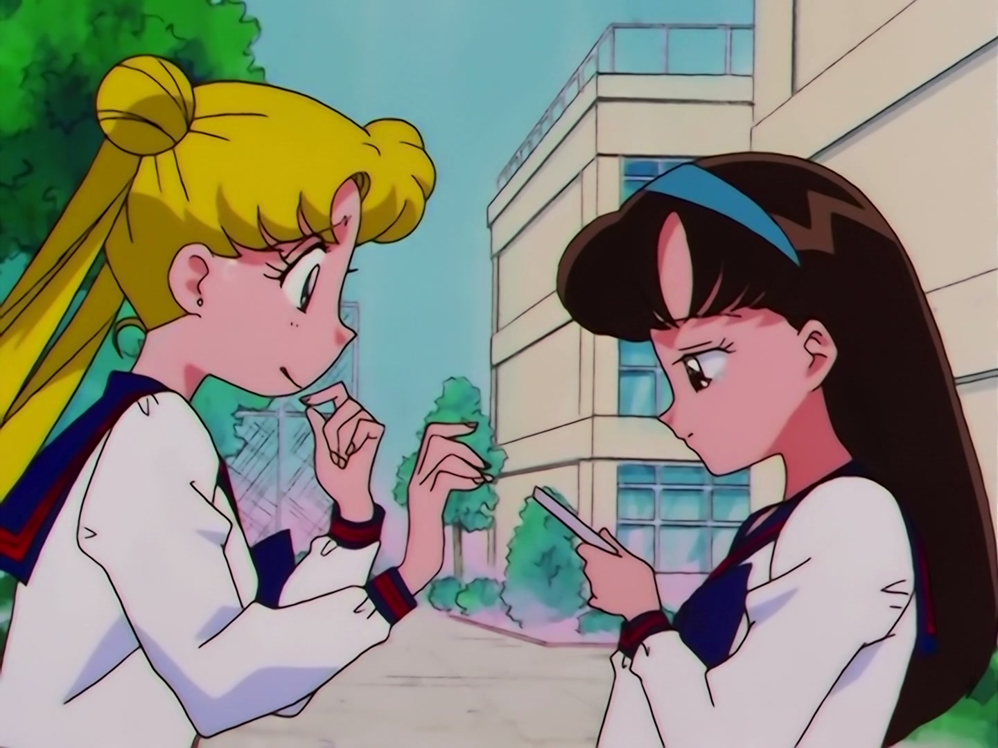 Sailor Moon Ep 178: Luna's Discovery: The Real Face of Yaten @ 00:03:25