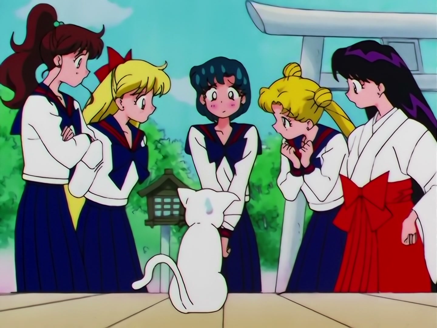 Sailor Moon Ep 178: Luna's Discovery: The Real Face of Yaten @ 00:05:04