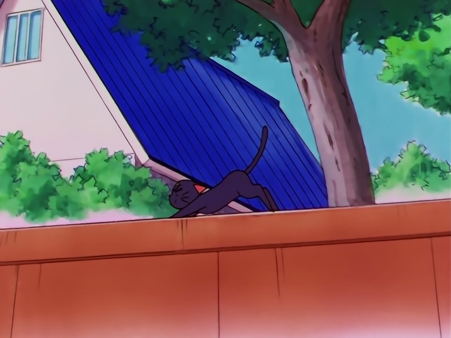 Sailor Moon Ep 178: Luna's Discovery: The Real Face of Yaten @ 00:05:43