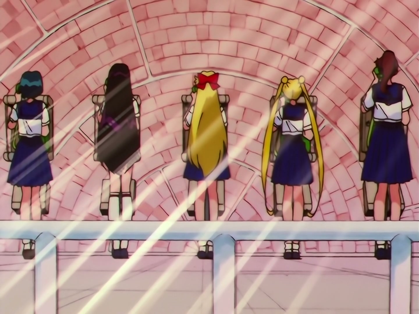 Sailor Moon Ep 180: Calling of the Shining Stars: Enter Haruka and Michiru @ 00:01:55