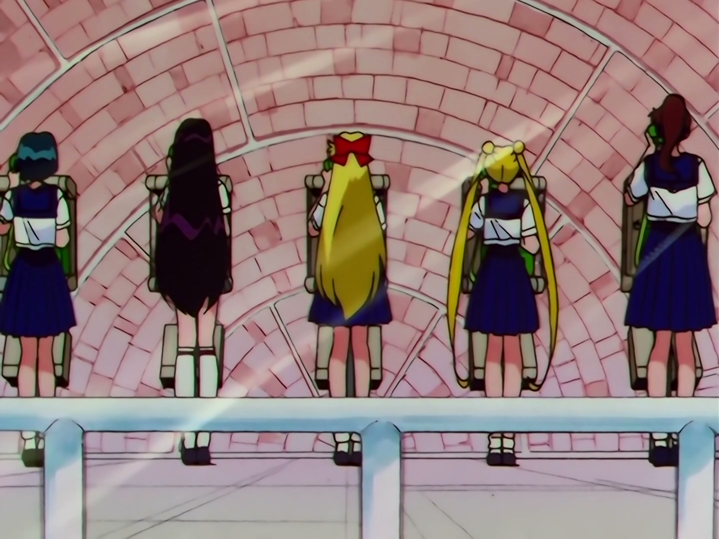 Sailor Moon Ep 180: Calling of the Shining Stars: Enter Haruka and Michiru @ 00:02:04