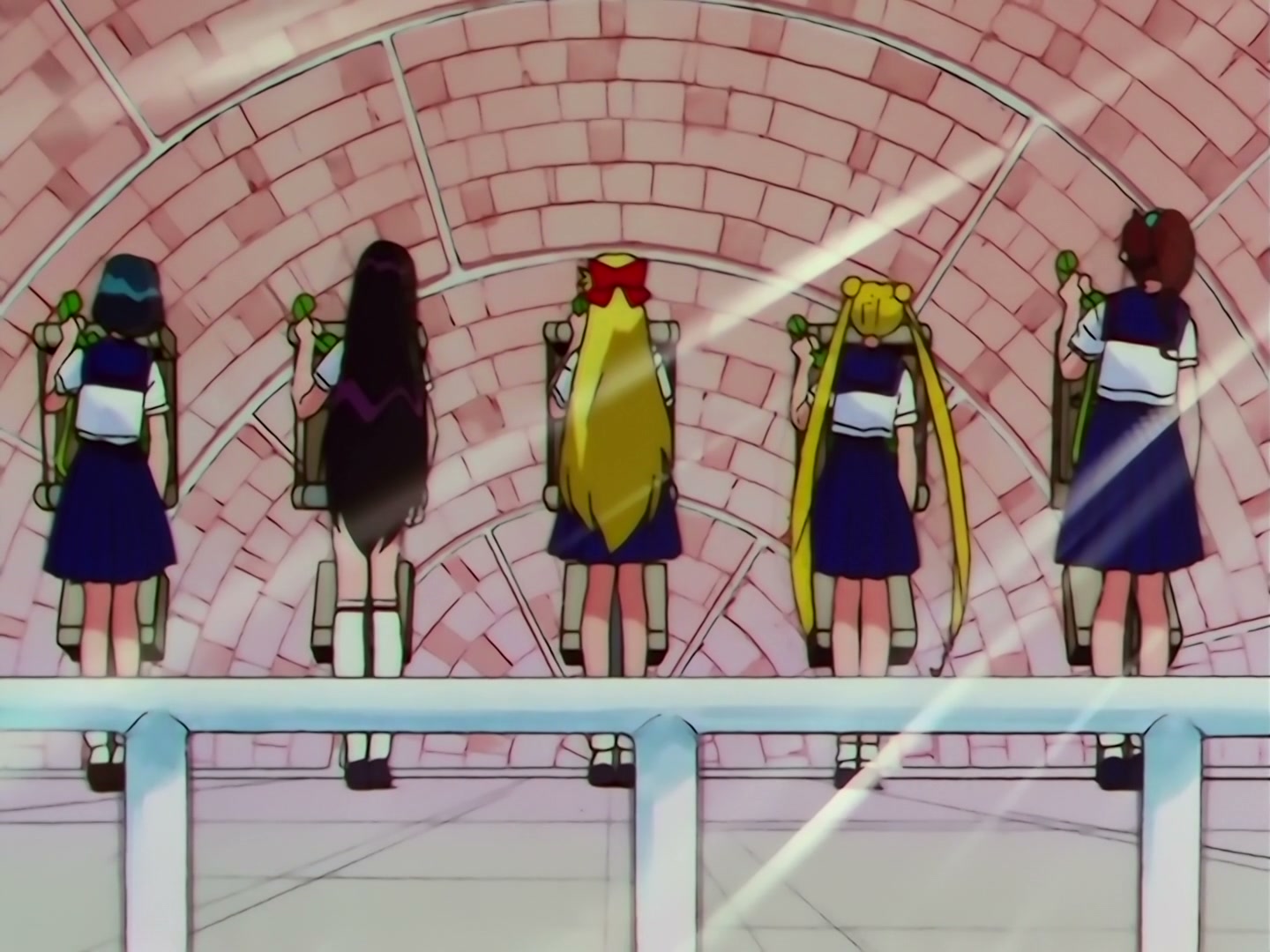 Sailor Moon Ep 180: Calling of the Shining Stars: Enter Haruka and Michiru @ 00:02:25