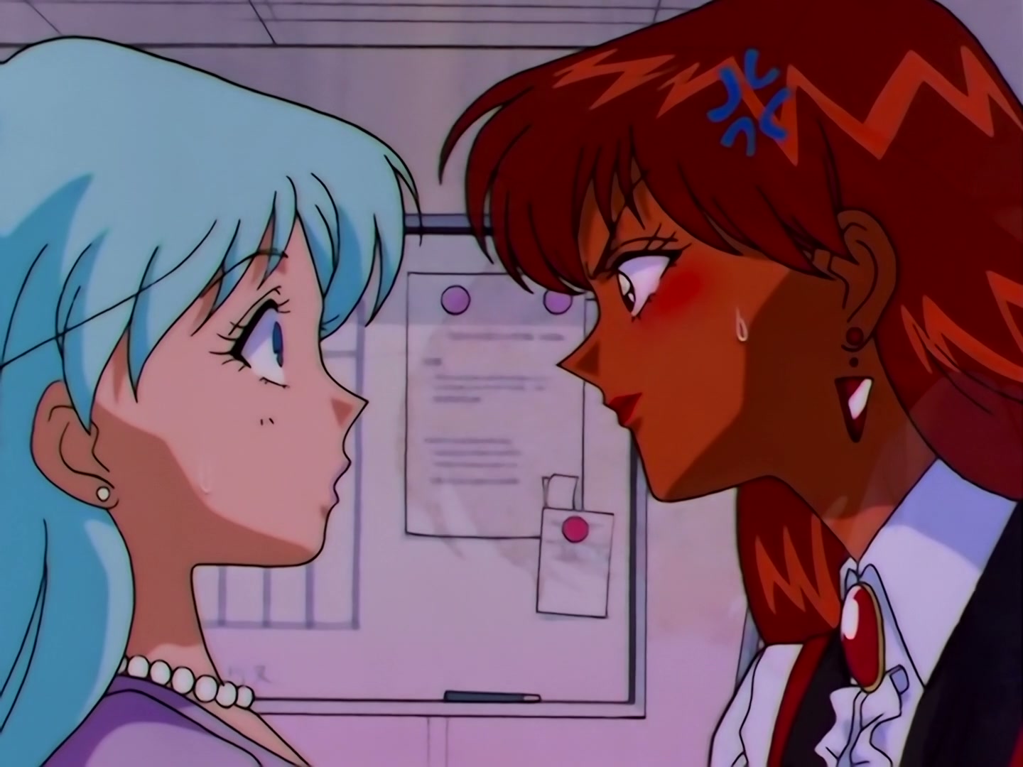 Sailor Moon Ep 182: Invaders from Outer Space: The Coming of Siren @ 00:09:25