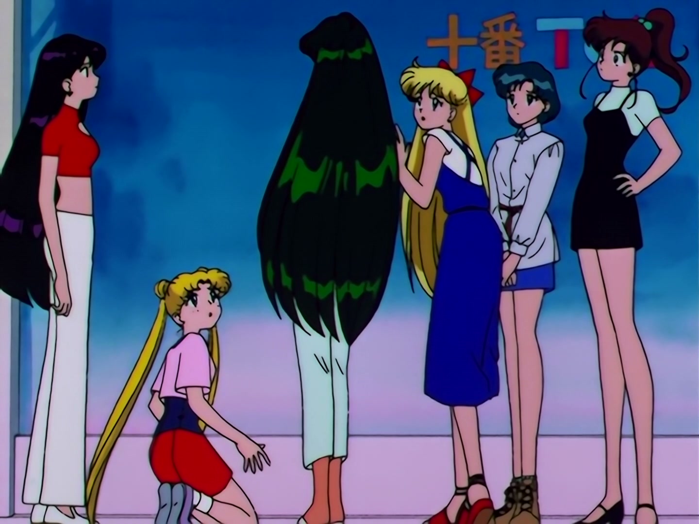 Sailor Moon Ep 182: Invaders from Outer Space: The Coming of Siren @ 00:12:33