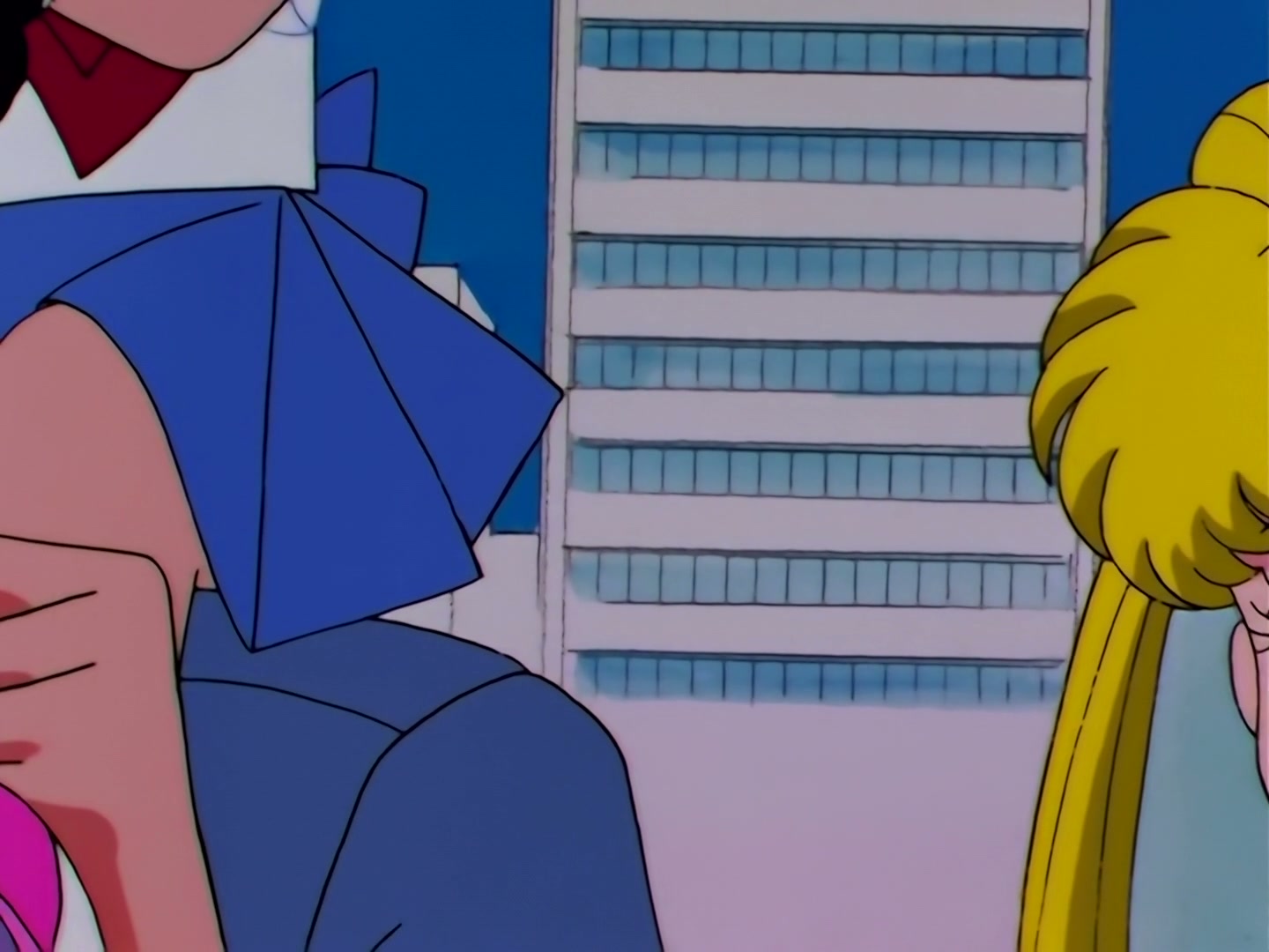 Sailor Moon Ep 182: Invaders from Outer Space: The Coming of Siren @ 00:13:37