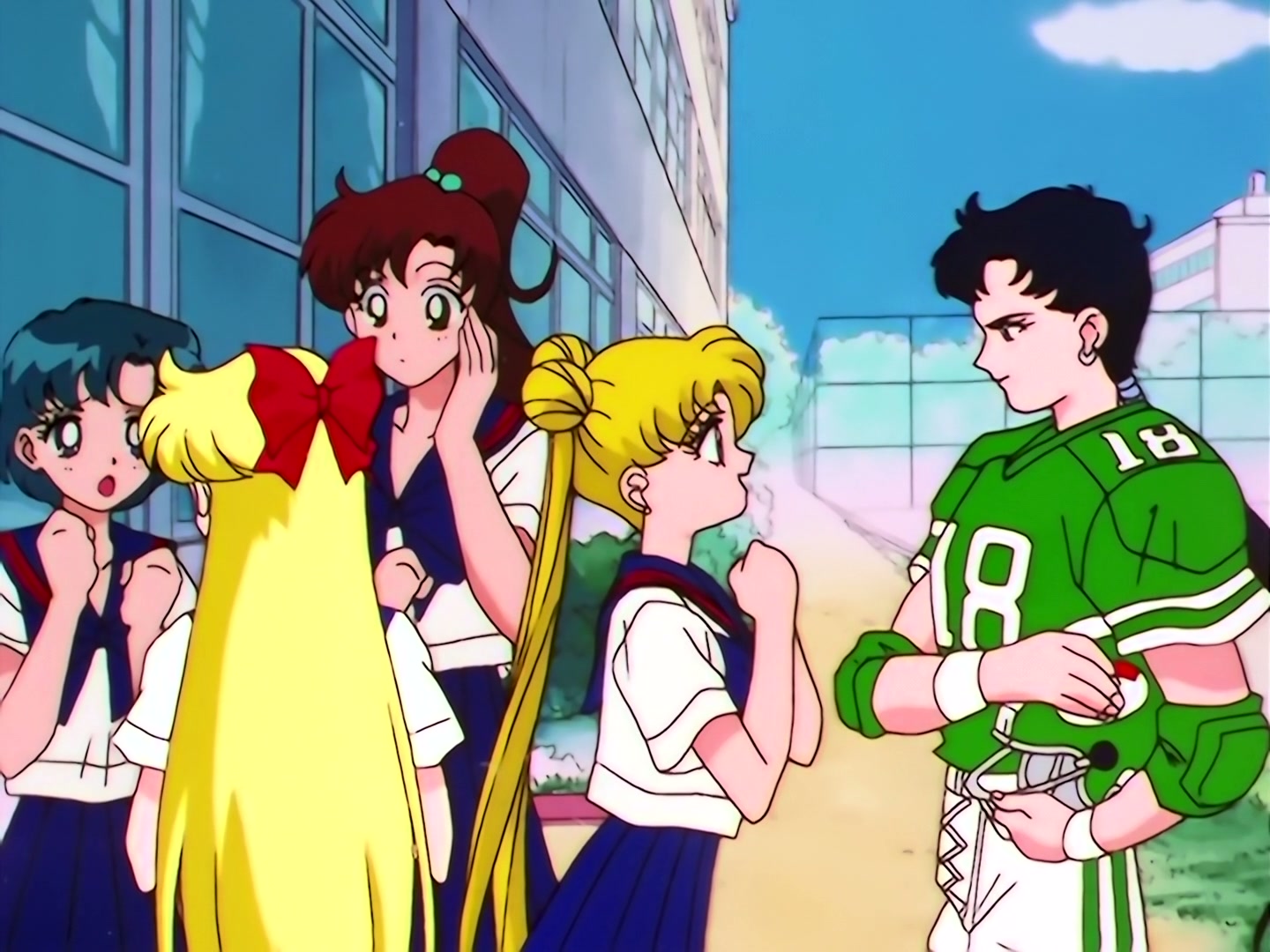 Sailor Moon Ep 184: A Night Alone Together: Usagi in Danger @ 00:02:55