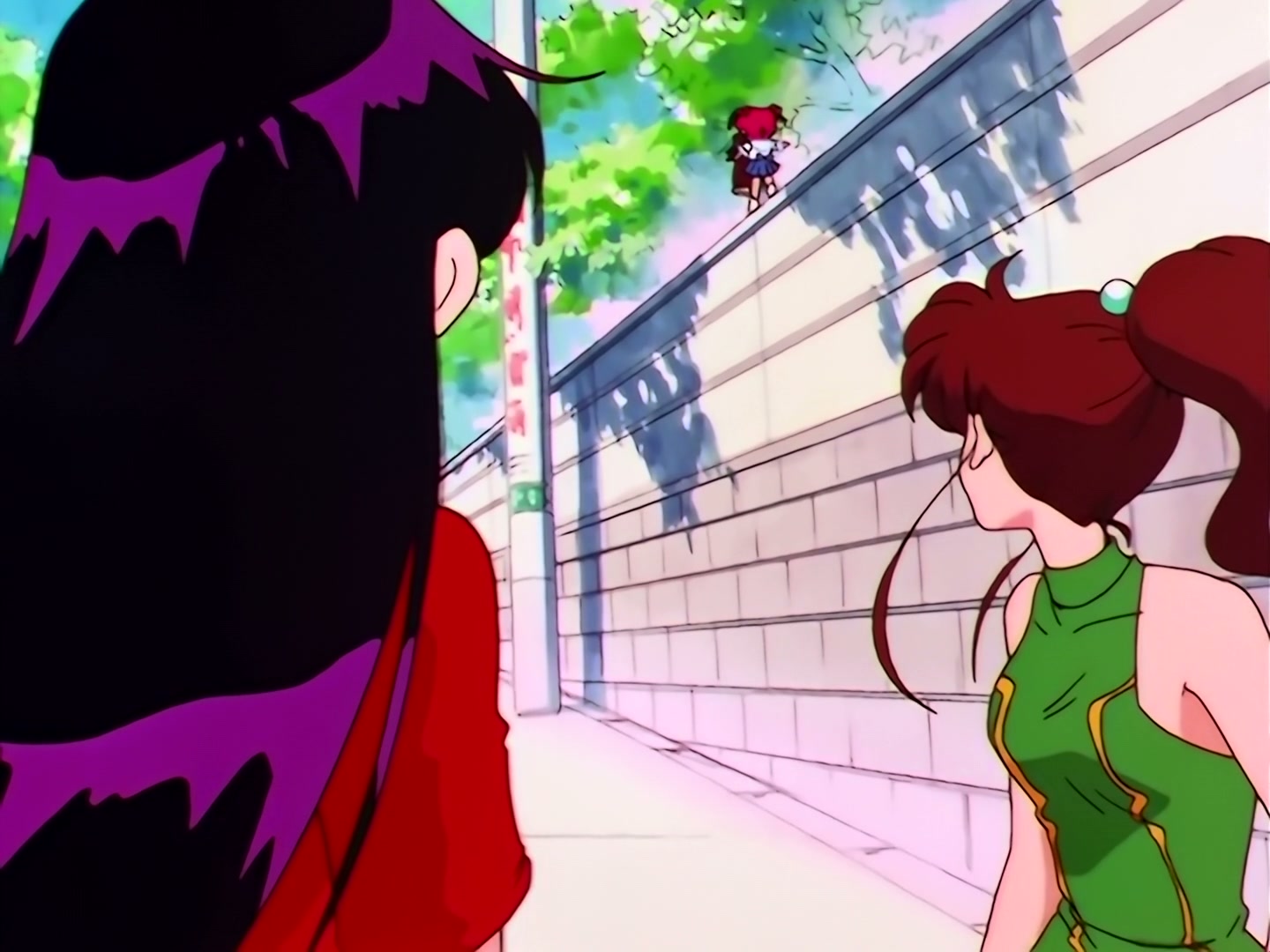 Sailor Moon Ep 186: Chibi-Chibi's Mystery: The Big Noisy Chase @ 00:06:33