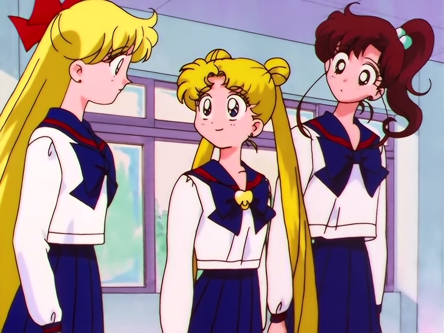 Sailor Moon Ep 187: The Shining Power of a Star: Chibi-Chibi's Transformation @ 00:02:12