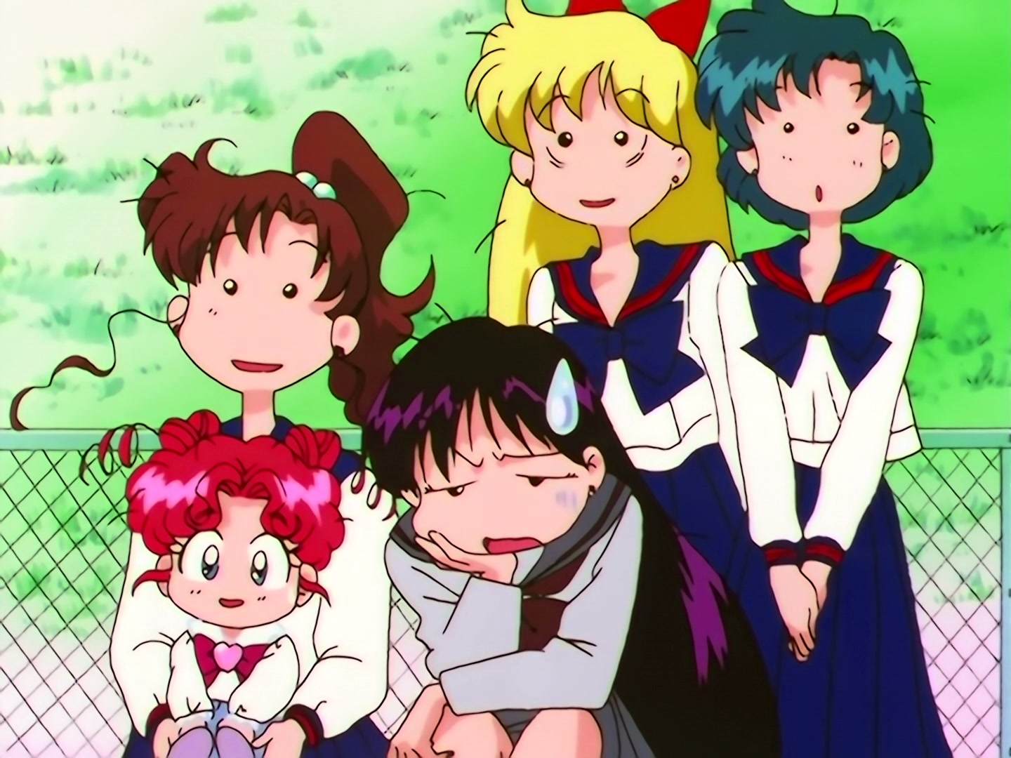 Sailor Moon Ep 187: The Shining Power of a Star: Chibi-Chibi's Transformation @ 00:05:03