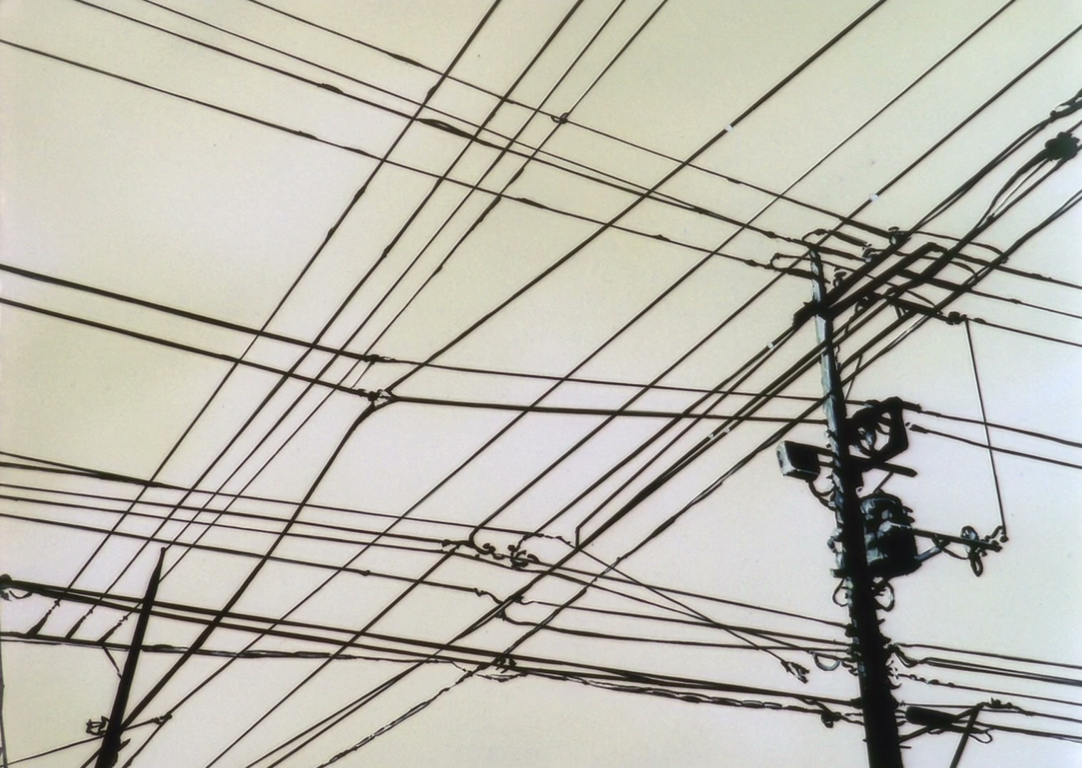Serial Experiments Lain Ep 1: Weird @ 00:21:07