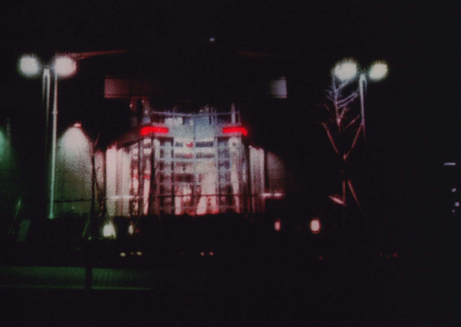 Serial Experiments Lain Ep 3: Psyche @ 00:02:37