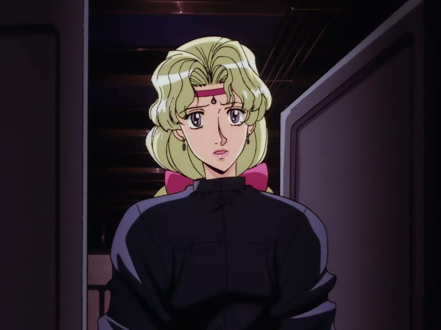 The Vision of Escaflowne Ep 10: The Blue-Eyed Prince @ 00:01:51